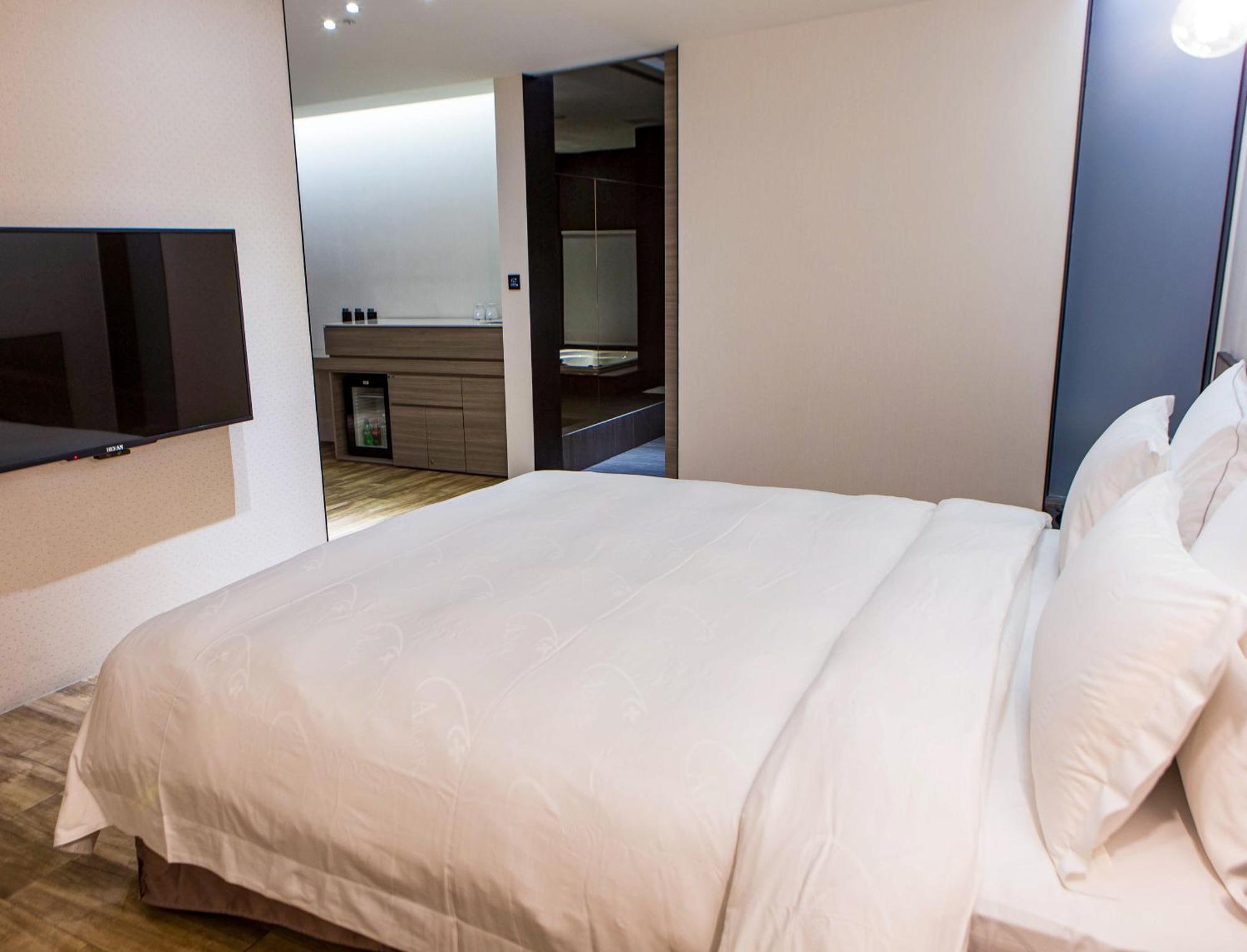 All-Ur Boutique Motel - Xinzhuang Branch Eksteriør billede