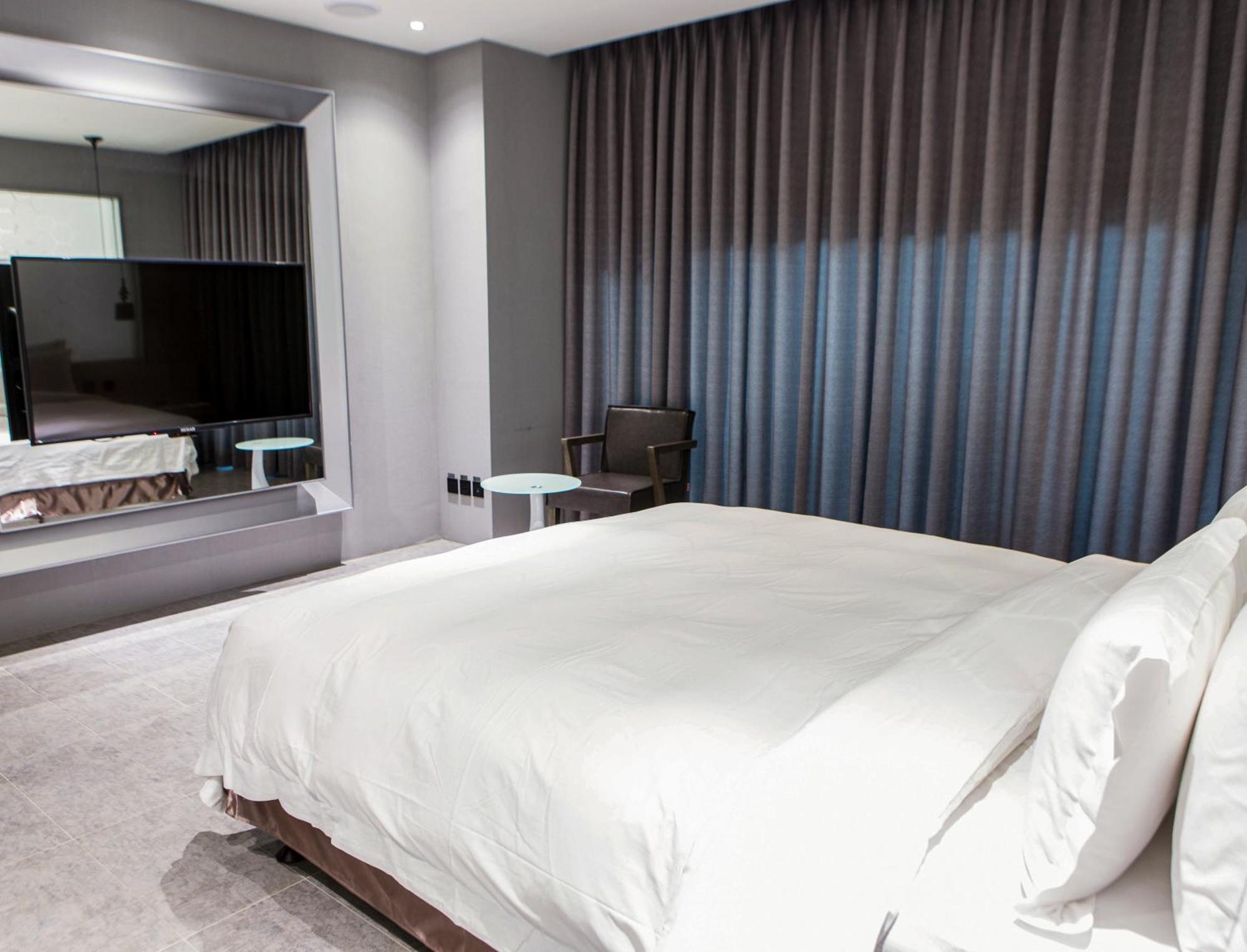All-Ur Boutique Motel - Xinzhuang Branch Eksteriør billede